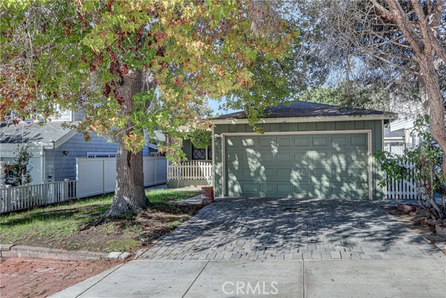 2801 Oak Avenue