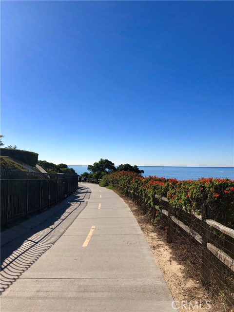 Detail Gallery Image 17 of 68 For 25 Ville Franche, Dana Point,  CA 92629 - 3 Beds | 2/1 Baths