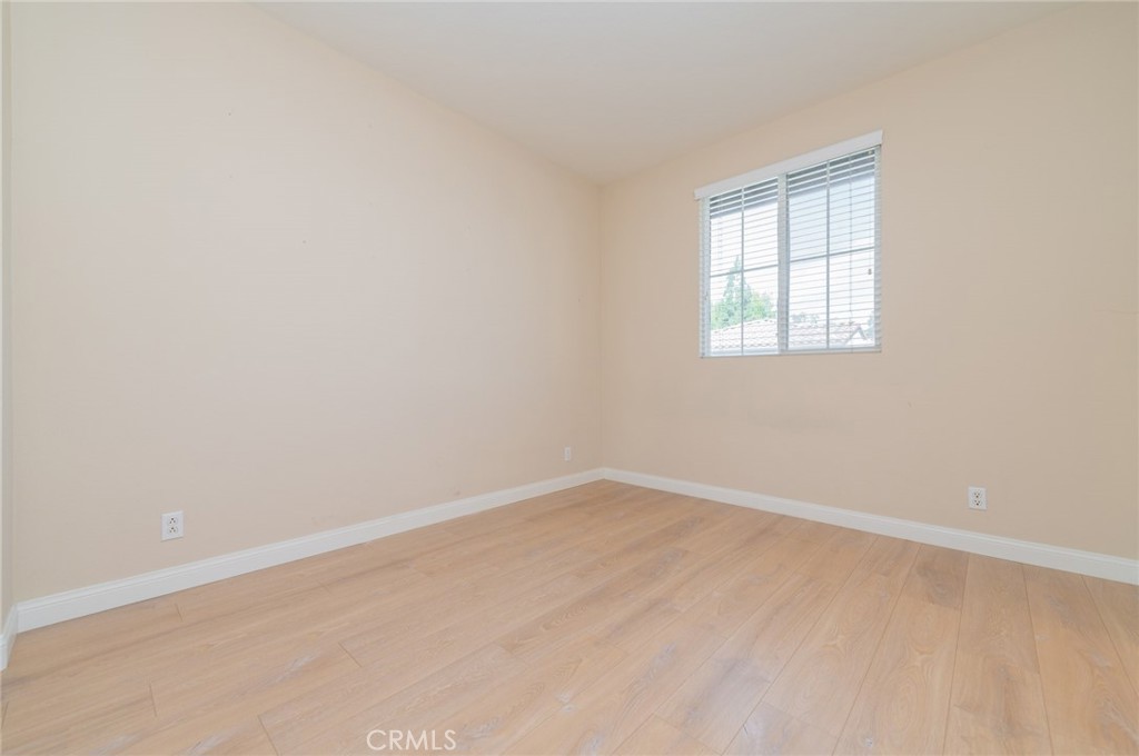 MLS #OC25278125 image #20