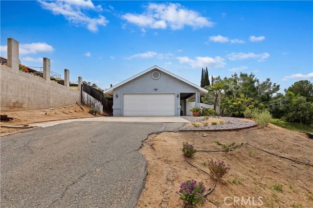 Detail Gallery Image 10 of 41 For 14235 Judy Ann Dr, Riverside,  CA 92503 - 3 Beds | 2 Baths