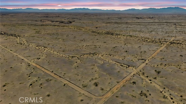 Detail Gallery Image 4 of 35 For 2327 Palm, Twentynine Palms,  CA 90007 - – Beds | – Baths