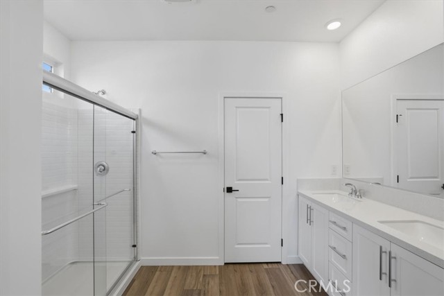 Detail Gallery Image 20 of 55 For 27321 Bear Creek Ln, Valencia,  CA 91381 - 4 Beds | 3/1 Baths