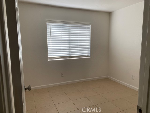 Detail Gallery Image 7 of 20 For 44889 Camino Alamosa, Temecula,  CA 92592 - 3 Beds | 2 Baths