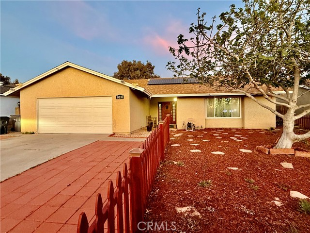 Detail Gallery Image 4 of 11 For 14210 Kingsway Ct, Moreno Valley,  CA 92553 - 4 Beds | 2 Baths
