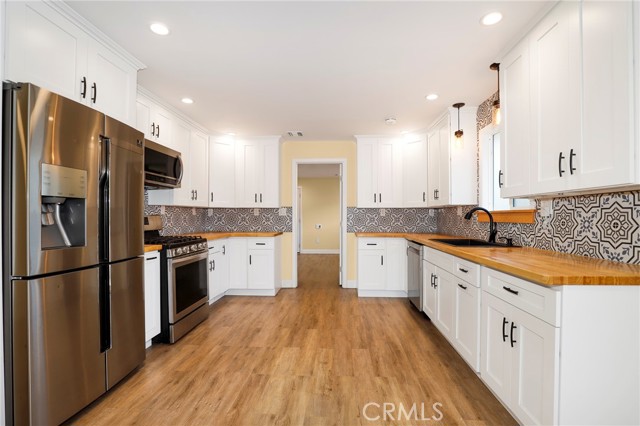 4317 W 166th Street, Lawndale CA: https://media.crmls.org/medias/8dde14fe-e0ef-49f1-bb35-45bcb2631565.jpg