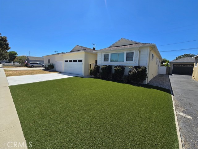 Detail Gallery Image 1 of 25 For 17227 Wilton Pl, Torrance,  CA 90504 - 4 Beds | 3 Baths