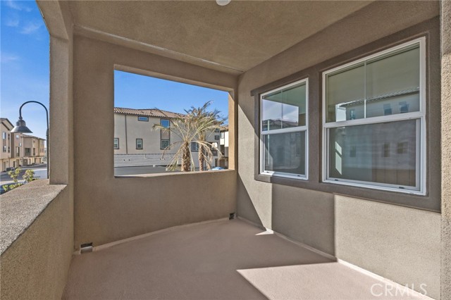 Detail Gallery Image 19 of 36 For 6137 Valentina Way #201,  Corona,  CA 92880 - 3 Beds | 2 Baths