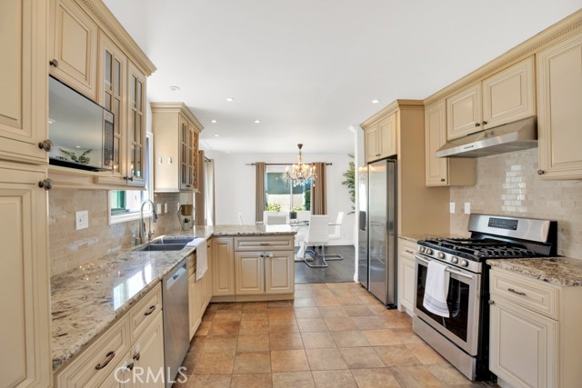 2003 Curtis Avenue, Redondo Beach, California 90278, 4 Bedrooms Bedrooms, ,2 BathroomsBathrooms,Residential,Sold,Curtis,SB22095007
