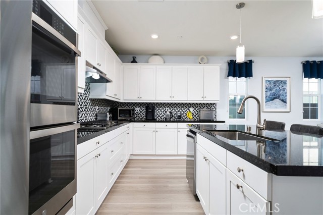 Detail Gallery Image 14 of 55 For 2929 E Penny, Ontario,  CA 91761 - 3 Beds | 2/1 Baths