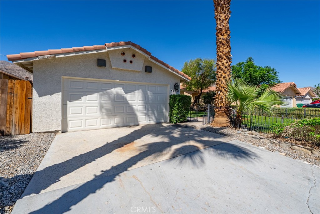 MLS #OC25215875 image #24