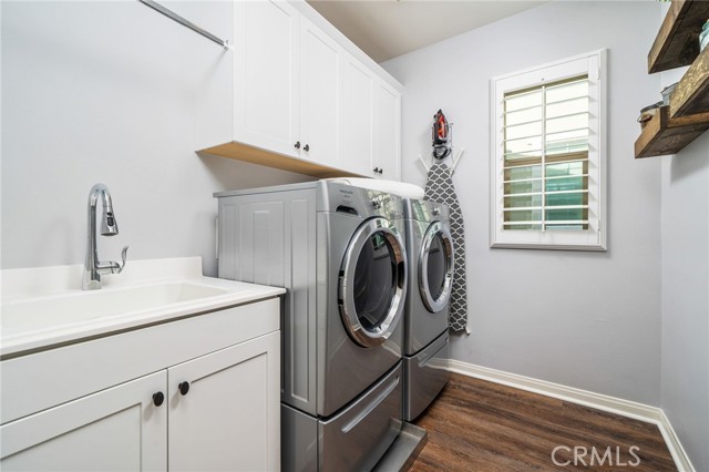 3143 E Painted Crescent Street, Ontario CA: https://media.crmls.org/medias/8ddfc668-8d94-4798-874c-8f4accb3eb39.jpg