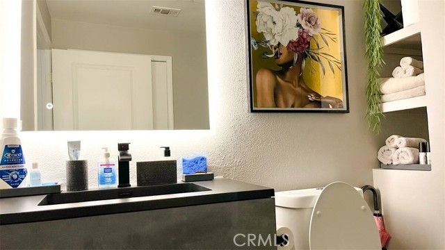 Detail Gallery Image 21 of 28 For 1801 E Katella Ave #4005,  Anaheim,  CA 92805 - 1 Beds | 1 Baths