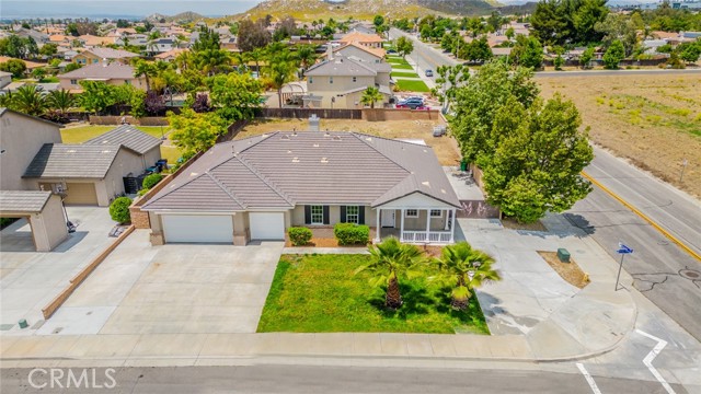 Detail Gallery Image 38 of 43 For 13255 Canterbury Downs Way, Moreno Valley,  CA 92555 - 4 Beds | 2/1 Baths