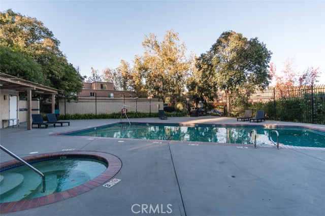 4114 Yankee Drive, Agoura Hills CA: https://media.crmls.org/medias/8de11a06-1950-4645-bafa-5ed10f2f82b9.jpg