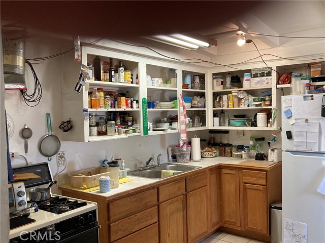 21212 Rainbow Road, Hinkley, CA, 92347 21212 Rainbow Road, Hinkley, CA, 92347