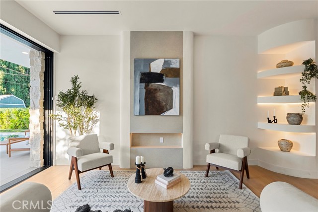 17827 Miranda Street, Encino CA: https://media.crmls.org/medias/8de1399e-0b8a-4f75-aa88-b92c00b826a7.jpg