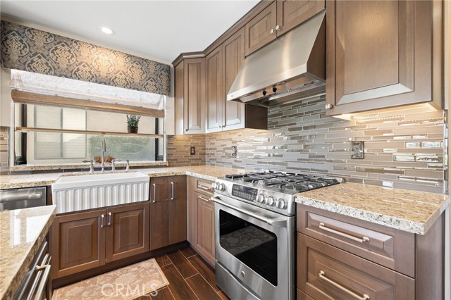 Detail Gallery Image 2 of 50 For 41390 Kansas, Palm Desert,  CA 92211 - 2 Beds | 2 Baths