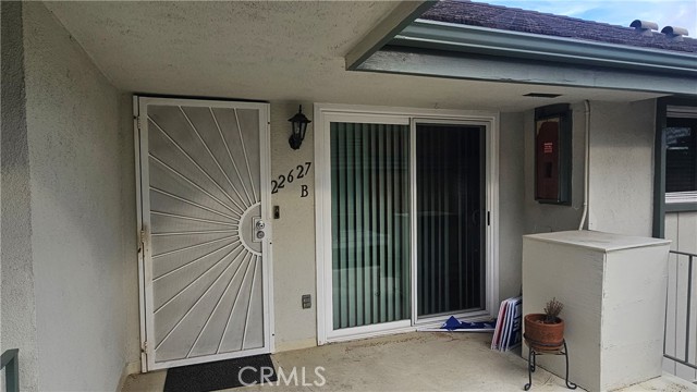 Detail Gallery Image 2 of 16 For 22627 Nadine #B,  Torrance,  CA 90505 - 2 Beds | 2 Baths