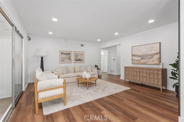 Detail Gallery Image 23 of 31 For 1301 S Courtney Ave, Fullerton,  CA 92833 - 3 Beds | 2 Baths