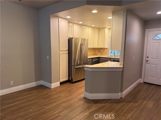 Front Image Thumbnail for CRPW26055565