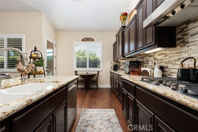 3236 Ashcroft Avenue, Clovis CA: https://media.crmls.org/medias/8de67158-ed90-46f8-94b0-e02e05ca453b.jpg