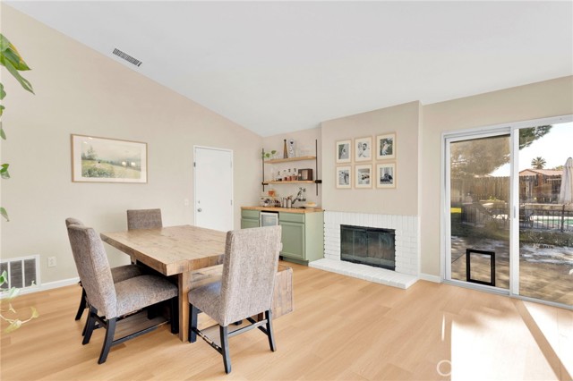 Detail Gallery Image 16 of 39 For 13641 Luna Rd, Victorville,  CA 92392 - 3 Beds | 2 Baths