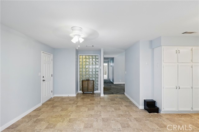 395 Columbia Avenue, Merced CA: https://media.crmls.org/medias/8de747da-80f3-4f01-ae29-be270c1c5592.jpg