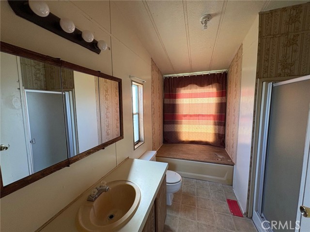 Detail Gallery Image 14 of 25 For 13173 Camellia Rd, Victorville,  CA 92392 - 4 Beds | 2 Baths