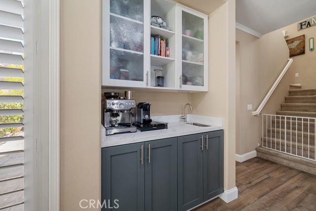24136 Willowbrooke Court, Valencia CA: https://media.crmls.org/medias/8de90d75-db9c-4d62-b567-2e9119766306.jpg