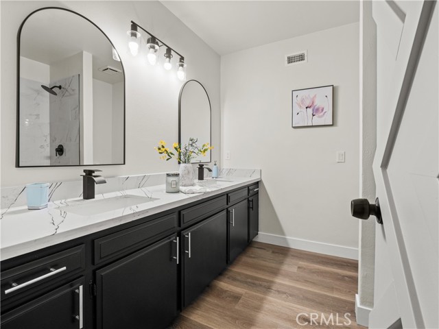 2350 W Avenue N12, Palmdale CA: https://media.crmls.org/medias/8dea105c-4548-4dbb-90ef-0962f6344970.jpg