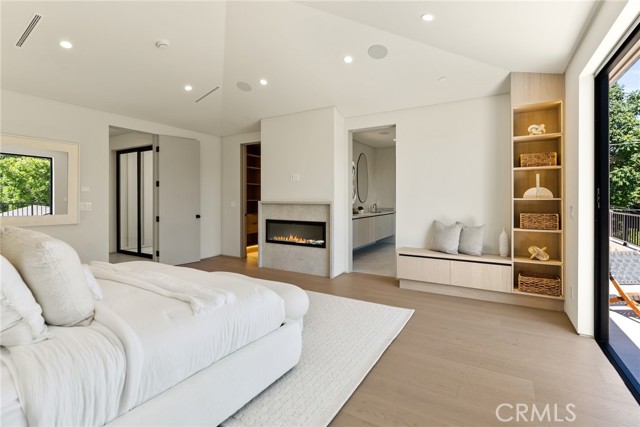 Detail Gallery Image 34 of 75 For 14738 Otsego St, Sherman Oaks,  CA 91403 - 5 Beds | 5/1 Baths
