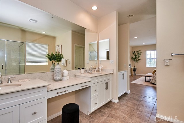 Detail Gallery Image 31 of 45 For 2910 E via Terrano, Ontario,  CA 91764 - 3 Beds | 2/1 Baths