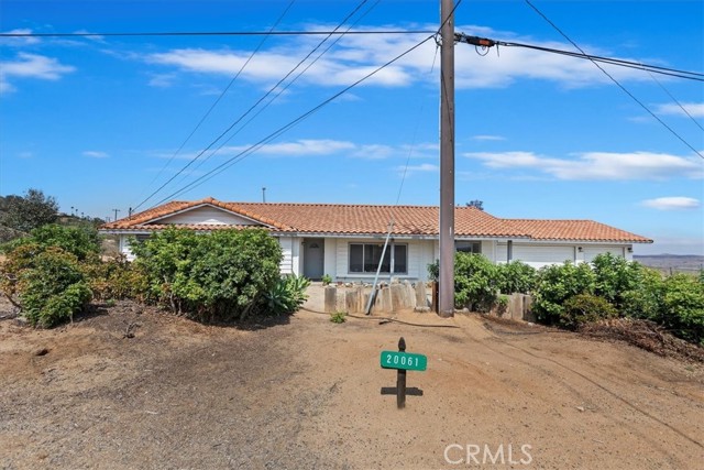 20061 Lounsberry Road, Perris CA: https://media.crmls.org/medias/8deacada-3053-41cc-bbce-c6ddfa945183.jpg