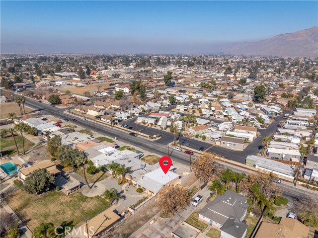 332 E 7th Street, San Jacinto CA: https://media.crmls.org/medias/8deb433d-9d8a-476a-8d2d-127efa898c17.jpg