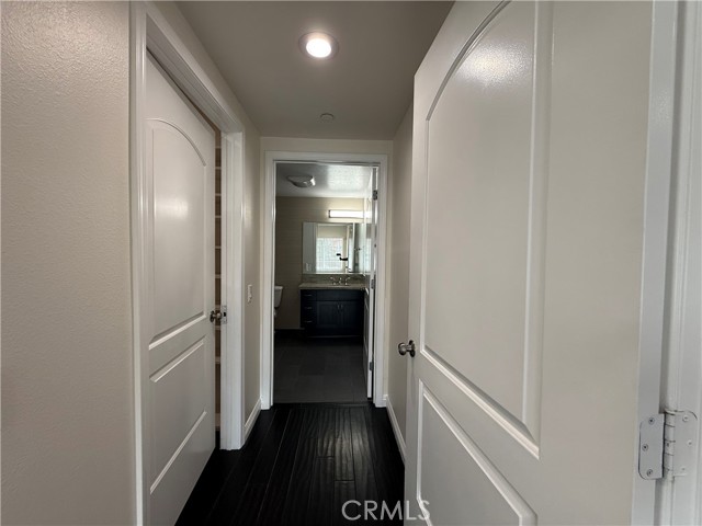 Detail Gallery Image 24 of 30 For 332 S Virgil #201,  Los Angeles,  CA 90020 - 3 Beds | 2 Baths