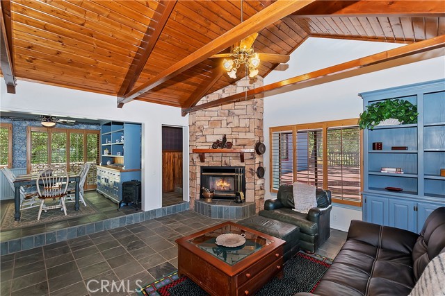 Detail Gallery Image 46 of 73 For 1621 Lupin Rd, Lake Arrowhead,  CA 92352 - 7 Beds | 7/2 Baths