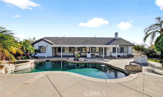 Detail Gallery Image 8 of 65 For 12498 High Horse, Rancho Cucamonga,  CA 91739 - 4 Beds | 3/1 Baths