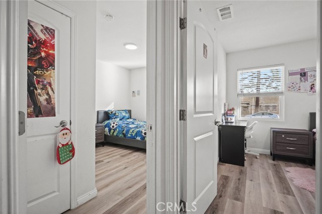 Detail Gallery Image 24 of 44 For 7323 Camellia Ave, North Hollywood,  CA 91605 - 5 Beds | 3 Baths