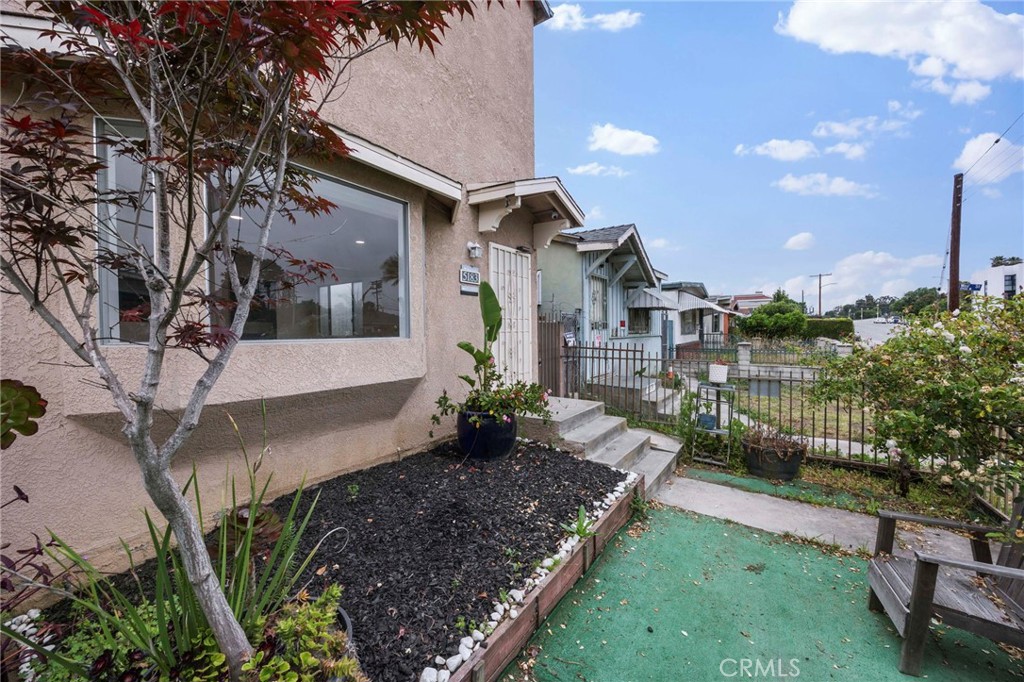 5183 Inglewood Boulevard
