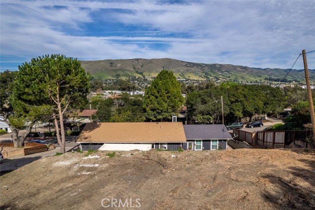 Detail Gallery Image 18 of 35 For 3291 Rockview Pl, San Luis Obispo,  CA 93401 - 3 Beds | 2 Baths