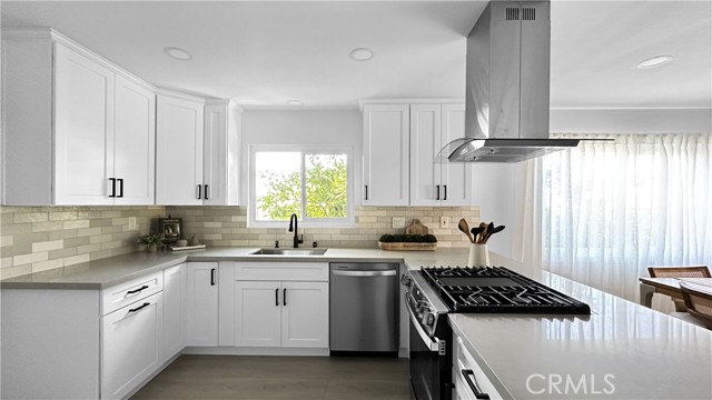 969 Adelante Avenue, Los Angeles CA: https://media.crmls.org/medias/8df01ef1-2984-4866-900c-2bd5b3633ed3.jpg
