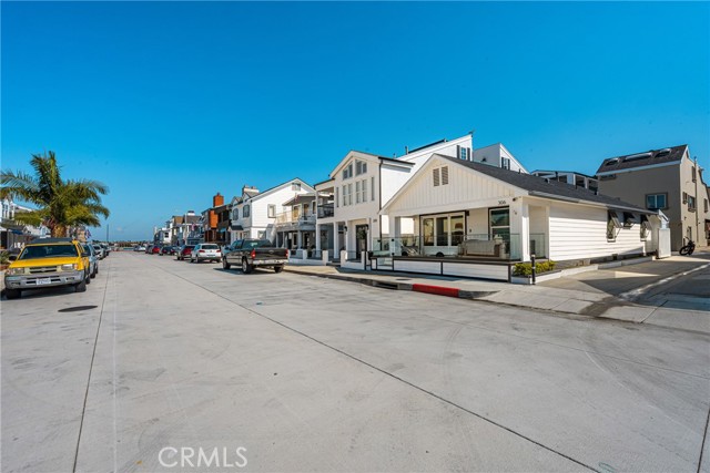 Detail Gallery Image 4 of 53 For 306 Alvarado Pl, Newport Beach,  CA 92661 - 3 Beds | 2 Baths