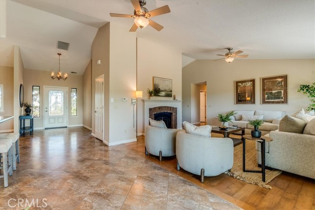 Detail Gallery Image 7 of 62 For 12405 Santa Ana, Atascadero,  CA 93422 - 4 Beds | 3/1 Baths