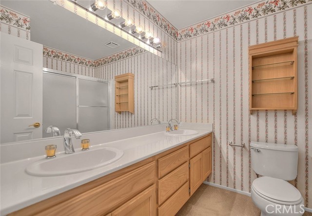 Detail Gallery Image 46 of 60 For 19149 Catalina, Apple Valley,  CA 92308 - 4 Beds | 3/1 Baths