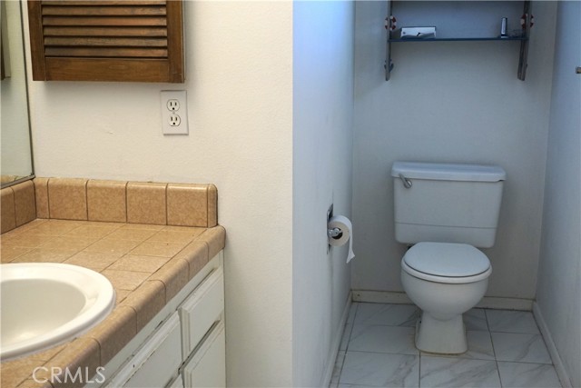 Detail Gallery Image 18 of 32 For 13510 Hidden Valley Rd, Victorville,  CA 92395 - 3 Beds | 3 Baths