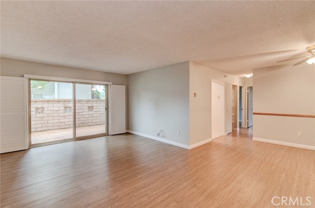 8777 Coral Springs Court, Huntington Beach CA: https://media.crmls.org/medias/8df3bbed-146c-4bc0-b6b7-7a0008218b14.jpg