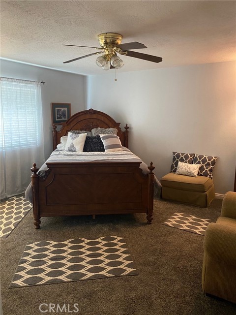 1340 Oasis Drive, Barstow CA: https://media.crmls.org/medias/8df56543-dd1e-42bd-b99d-aa51e0709c0e.jpg
