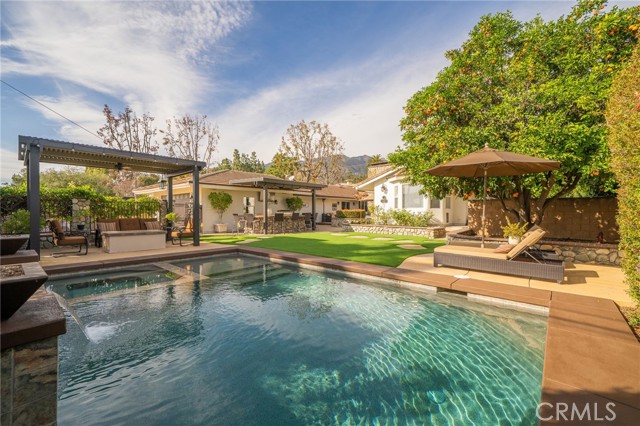 Detail Gallery Image 22 of 39 For 1098 W 25th Street, Upland,  CA 91784 - 4 Beds | 3 Baths