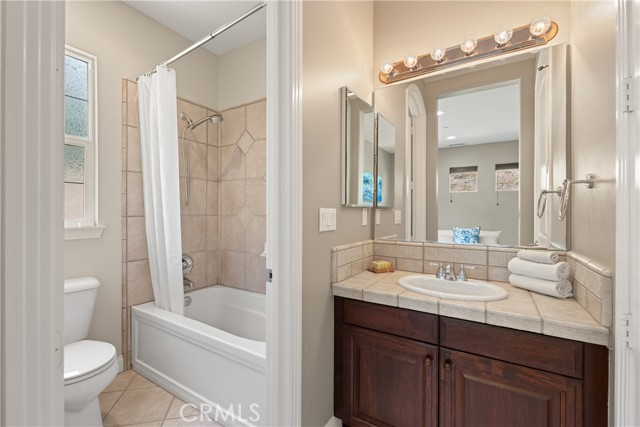 Detail Gallery Image 31 of 70 For 1908 Hazel Nut Ct, Agoura Hills,  CA 91301 - 5 Beds | 4 Baths