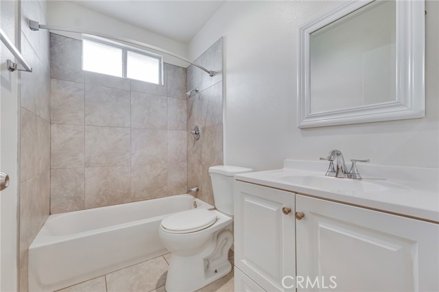 Detail Gallery Image 19 of 39 For 13880 Sayre St #40,  Sylmar,  CA 91342 - 3 Beds | 2/1 Baths